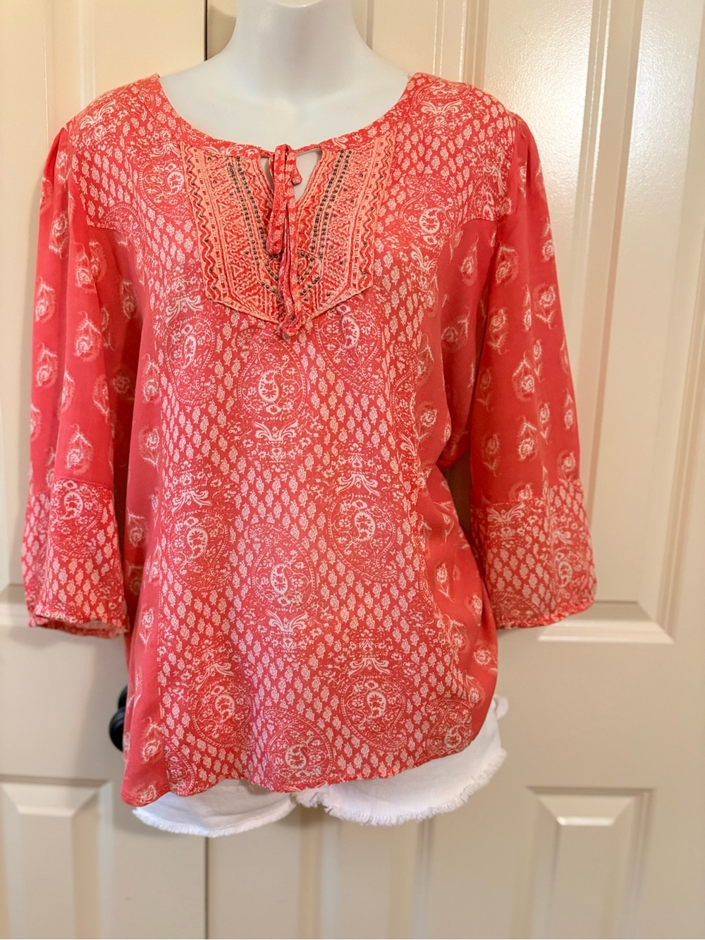 Women's Coral Print Peasant Top, size M